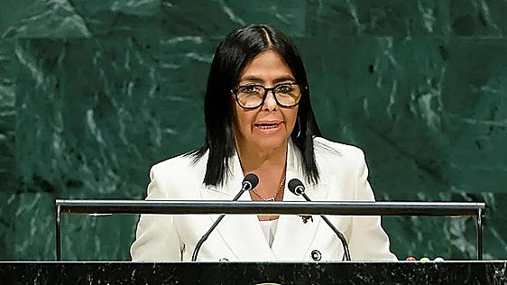 Delcy promete ante la ONU que habrá elecciones, pero que ella asumirá la transición política