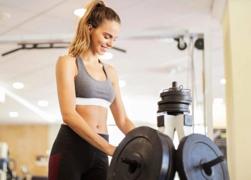 Sentirse un bicho raro el primer día en el gimnasio es normal