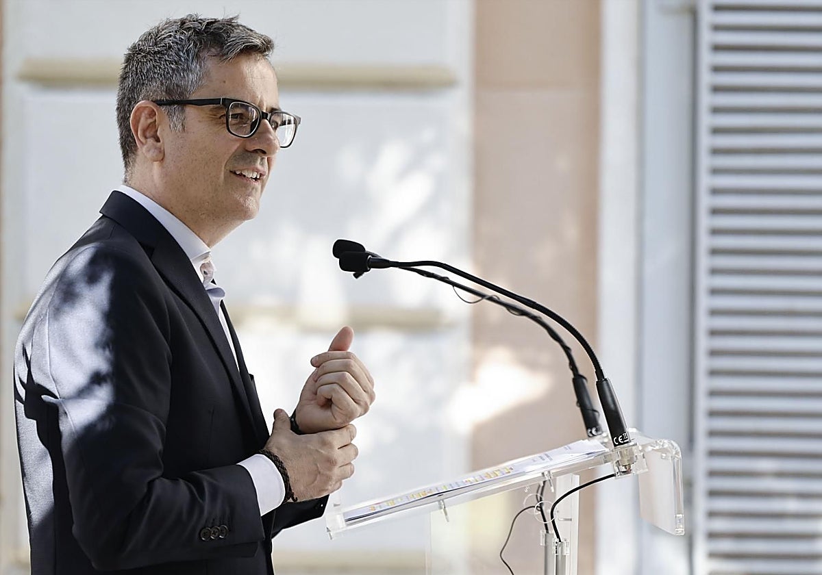 El Gobierno acusa a Feijóo de calentar el ambiente para deslegitimar el resultado electoral como Trump en 2020