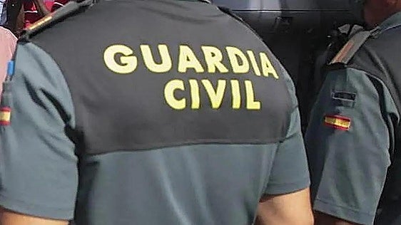 Muere un paciente psiquiátrico en Gijón que atacó a dos guardias civiles: «Estaba fuera de control»