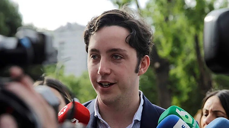 La justicia suspende la entrada en prisión del Pequeño Nicolás tras su última condena por violar bases de datos policiales