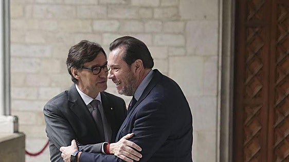 Óscar Puente invita a Puigdemont a desafiar al Supremo: «Si fuera él, me plantaba hoy en España»