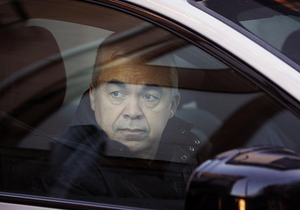 El juez autoriza a la UCO investigar las cuentas bancarias de Santos Cerdán y su familia