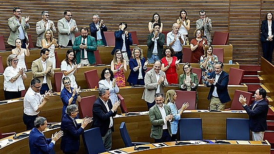 PP y Vox aprueban en la Comunidad Valenciana los primeros Presupuestos que incorporan la prioridad nacional