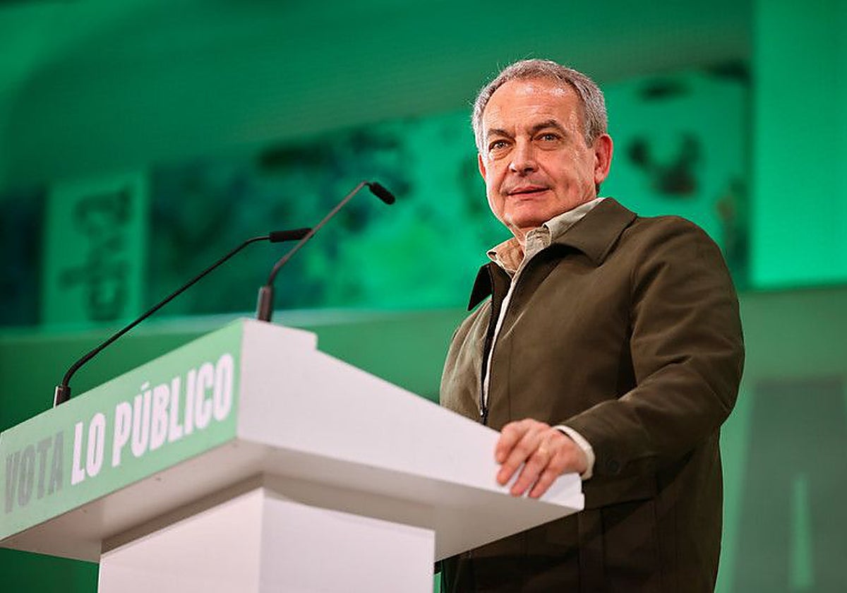 Zapatero niega la versión de 'Julito' y atribuye las joyas a una «cortesía» sin concretar su origen