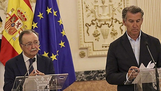Feijóo reclama desde Ceuta la expulsión de «todos» los irregulares: «Todos son todos, también los menores»