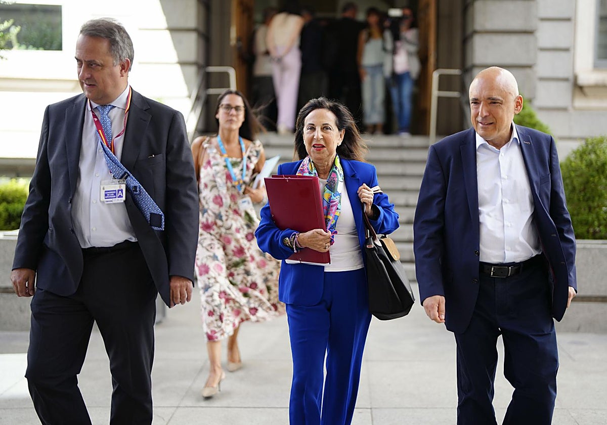 Robles comparece en el Congreso por la crisis migratoria: «Ceuta y Melilla son españolísimas»