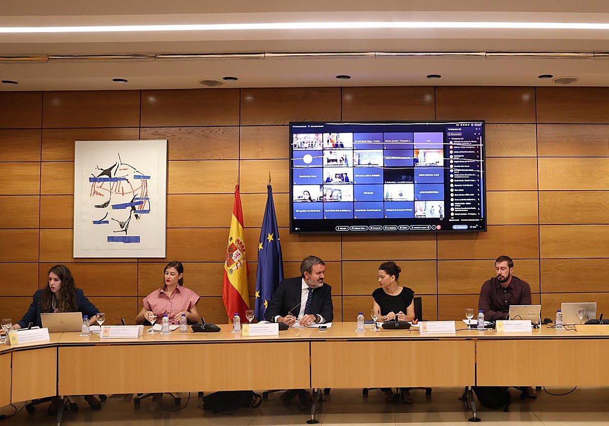 Las comunidades alertan del colapso de sus recursos y se oponen al reparto de menores migrantes de Ceuta