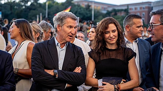 Feijóo acusa a Sánchez de «mentir» y «ocultar» los informes de la «invasión» de Ceuta: «Se va a saber todo»