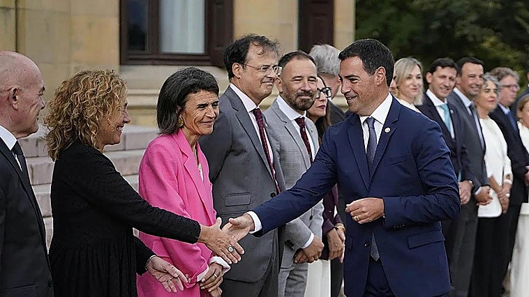 El lehendakari avisa a Sánchez de que «la legislatura terminará» si no resuelve ya la crisis de Ceuta