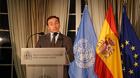 Exteriores reitera la «plena colaboración» de Rabat para que los migrantes en Ceuta regresen «lo antes posible»