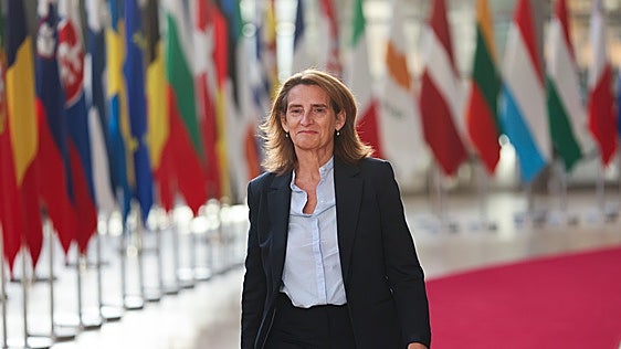 El PP pide a Bruselas que valore los vínculos de Ribera y las 'cloacas' de Ferraz