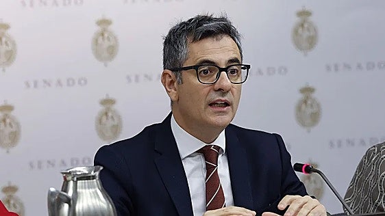 Bolaños recrudece su ofensiva contra el CGPJ y acusa a los jueces de buscar la «impunidad» de Peinado