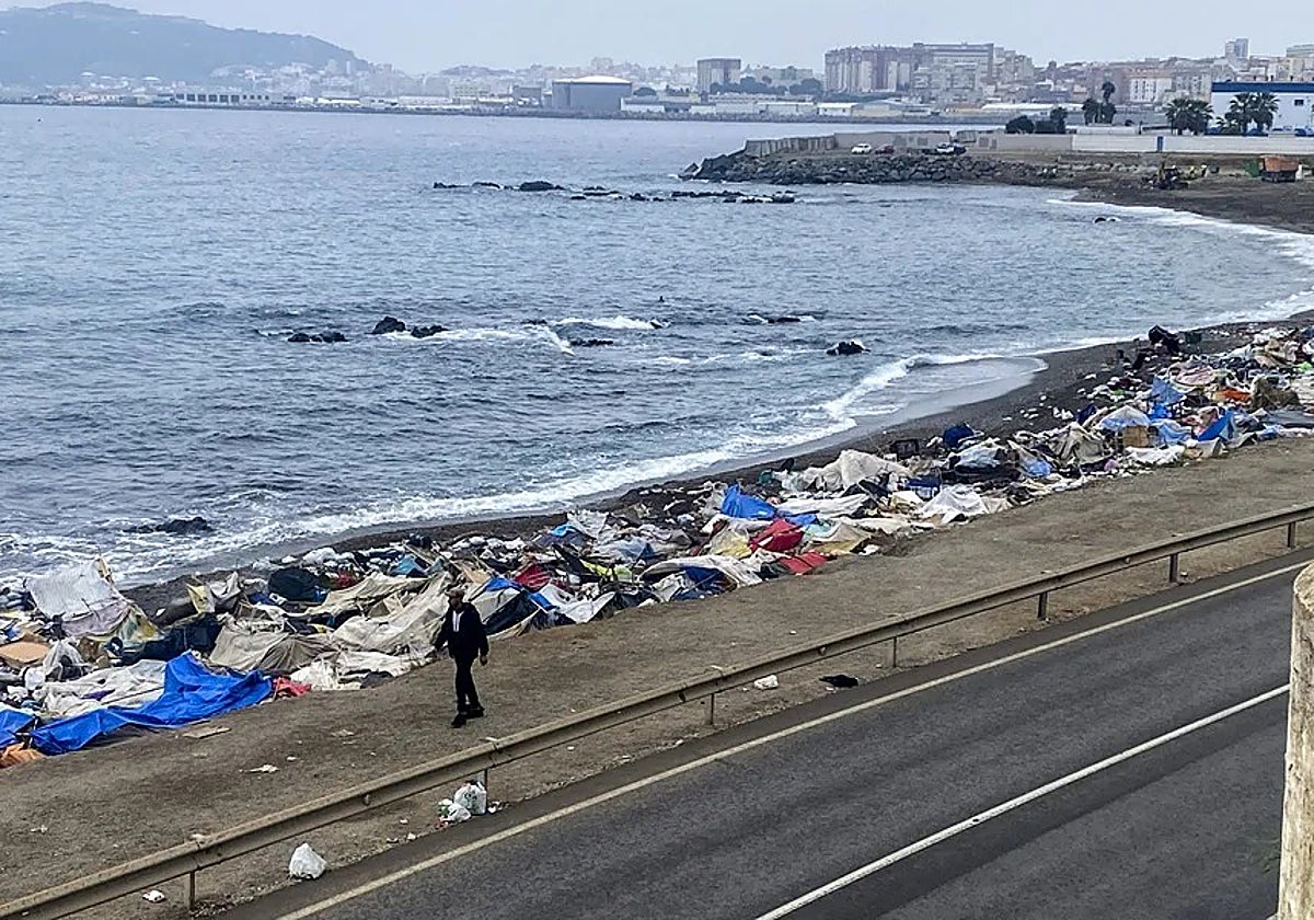 Playa de El Trampolín en Ceuta