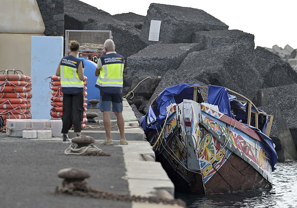 35 Migrants Arrive at Barbate Port in Cádiz and 119 at La Restinga, El Hierro 