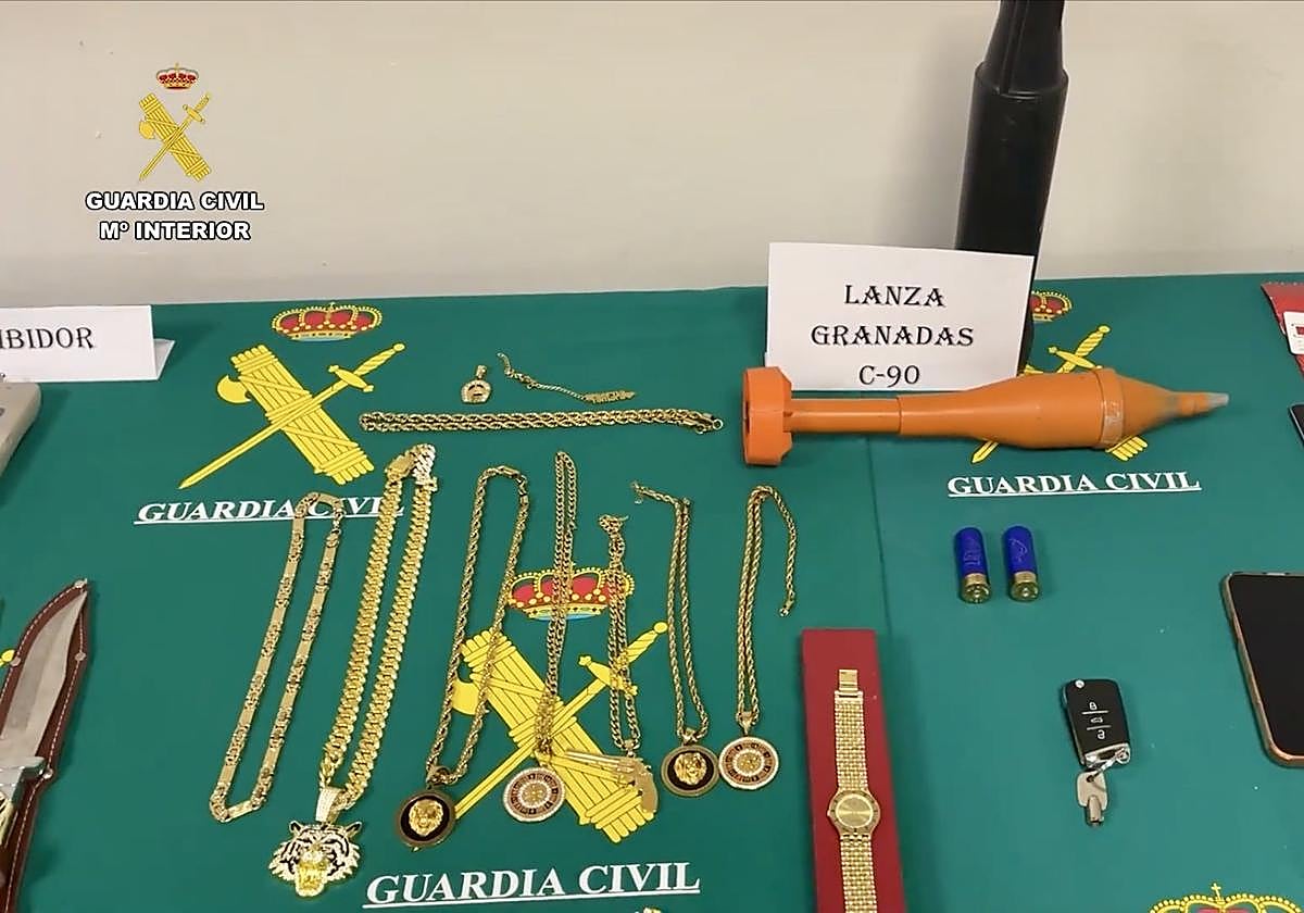 Desarticulada en Toledo y Madrid una banda que asaltaba vehículos y contaba con un lanzagranadas