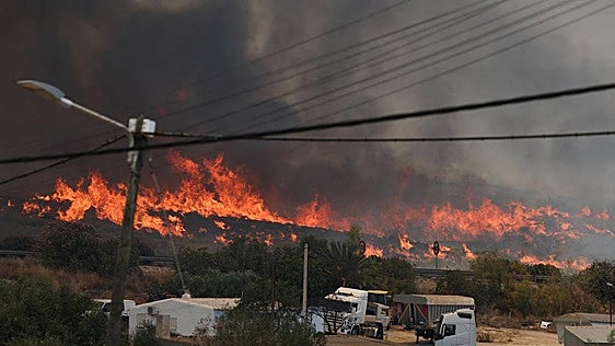 Endesa incide en que el cable que pudo provocar el incendio no pertenece a su red y no se usaba desde 2009