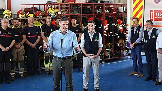 Sánchez y Moreno apelan a la unidad institucional tras visitar el Puesto de Mando Avanzado de Turre