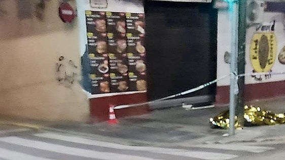 Mata a su tío de una cuchillada en el corazón tras una pelea en un pub de Massanassa, Valencia