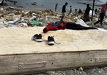 La playa de El Trampolín en Ceuta.