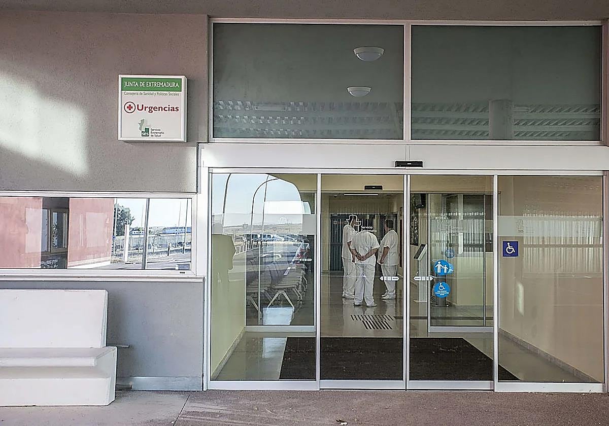 El coordinador MIR de Urgencias del Universitario de Cáceres también dimite