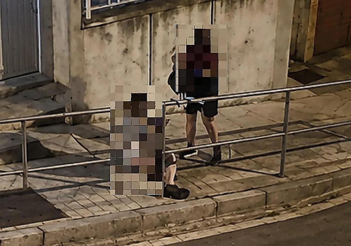 Ordenan el ingreso a prisión del hombre que atacó con un gancho de pesca a un peatón en Granada