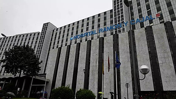 Sanidad exige a las comunidades más control en las listas de espera tras una denuncia de «maquillaje» en Madrid