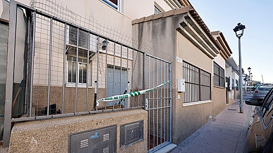 Una supuesta deuda, amenazas y un forcejeo con una pistola: así se desencadenó el crimen en la pedanía malagueña de Zalea