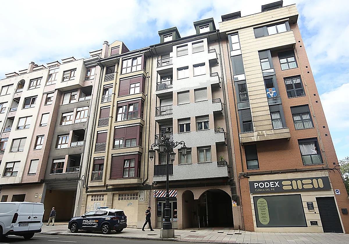 El juez ordena el ingreso en prisión del detenido por apuñalar a su pareja en Oviedo