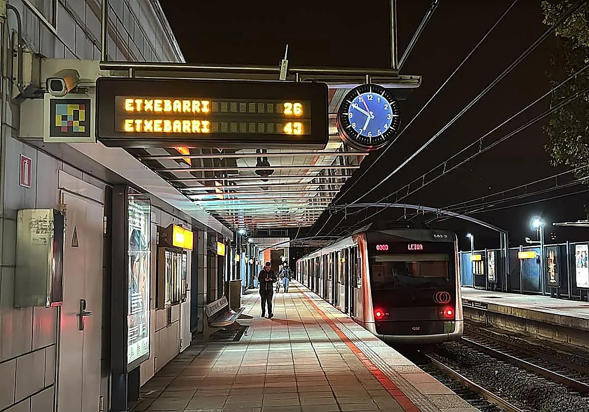 Muere un hombre tras ser arrollado por el metro en Bilbao