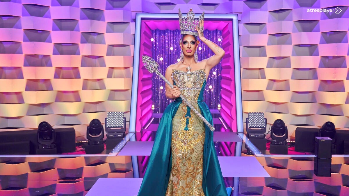 Satín Greco se corona como la nueva superestrella drag española
