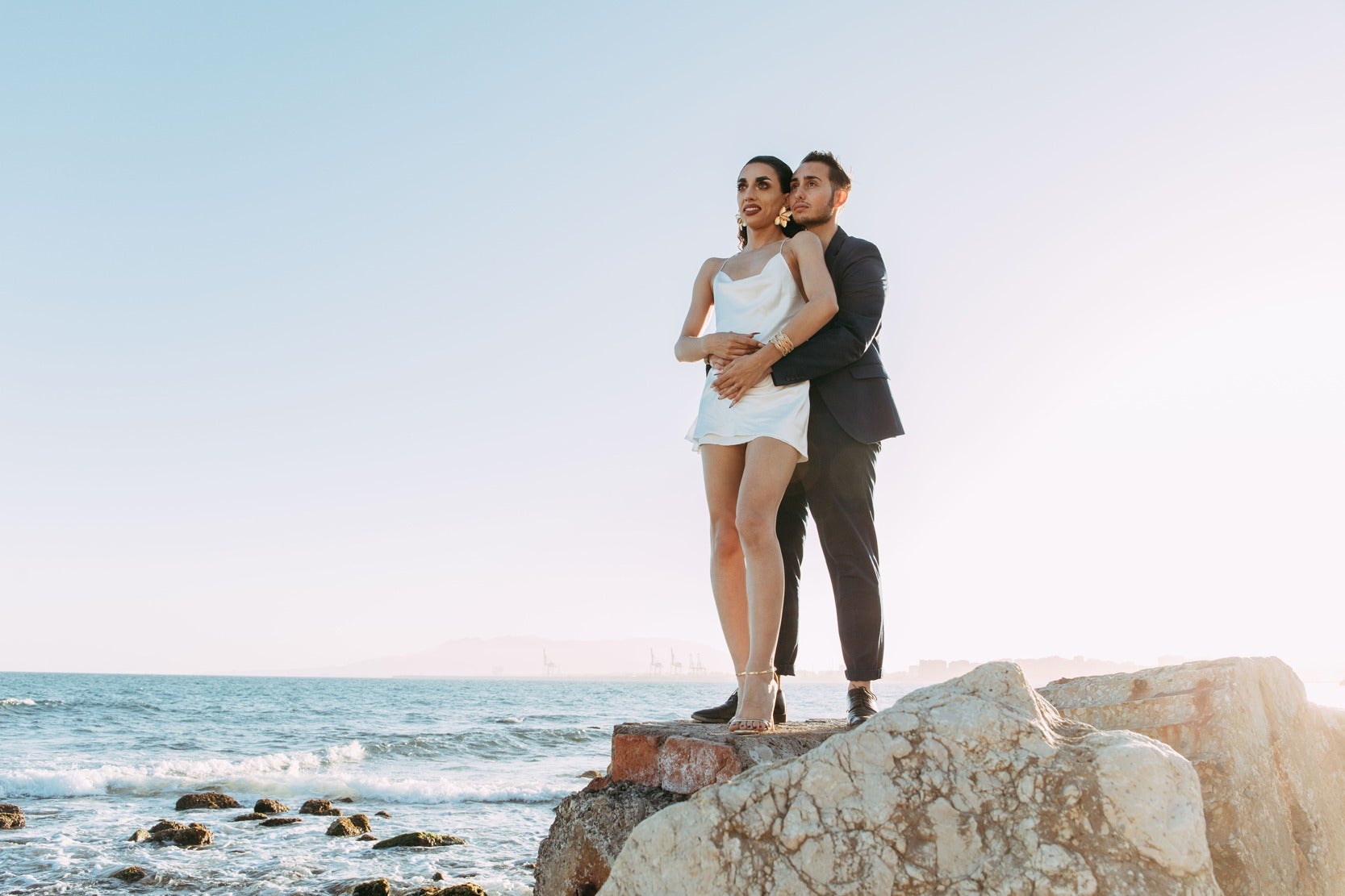 Regina y Dani, en la sesión de fotos preboda en la playa de los Baños del Carmen. Daniel Maldonado