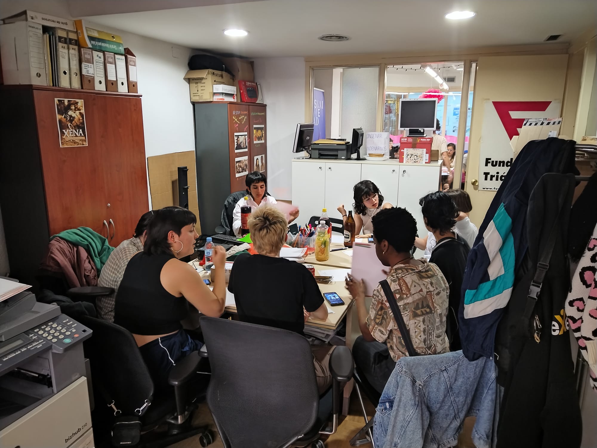 Una de las reuniones para cerrar la programación de la Muestra de Cine Lés(bi)co.