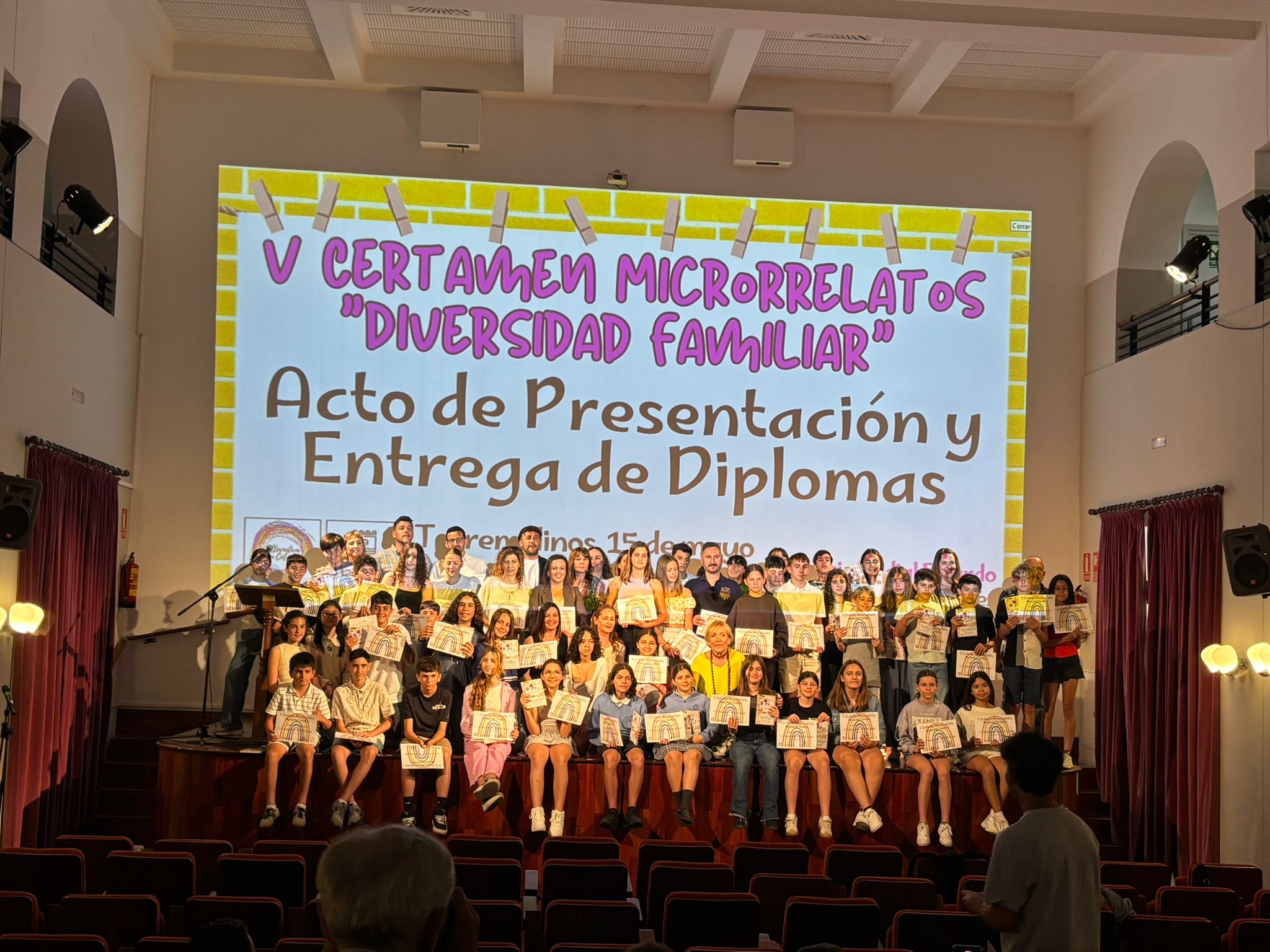 El alumnado de Torremolinos celebra la diversidad familiar con un certamen de microrrelatos