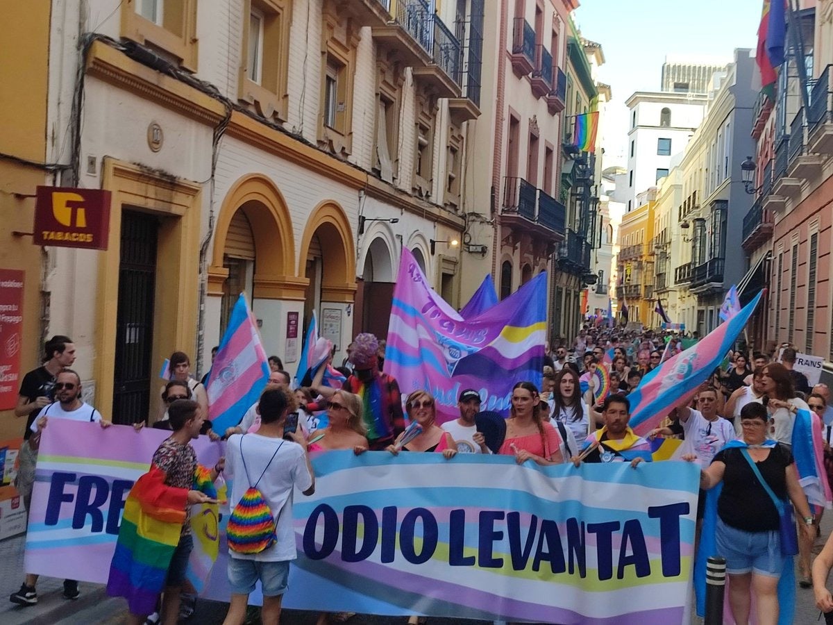 La IV Marcha Trans de Sevilla apuesta por el talento drag y la reivindicación juvenil a través de dos concursos