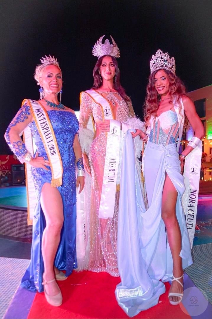 Las tres ganadoras de la noche.