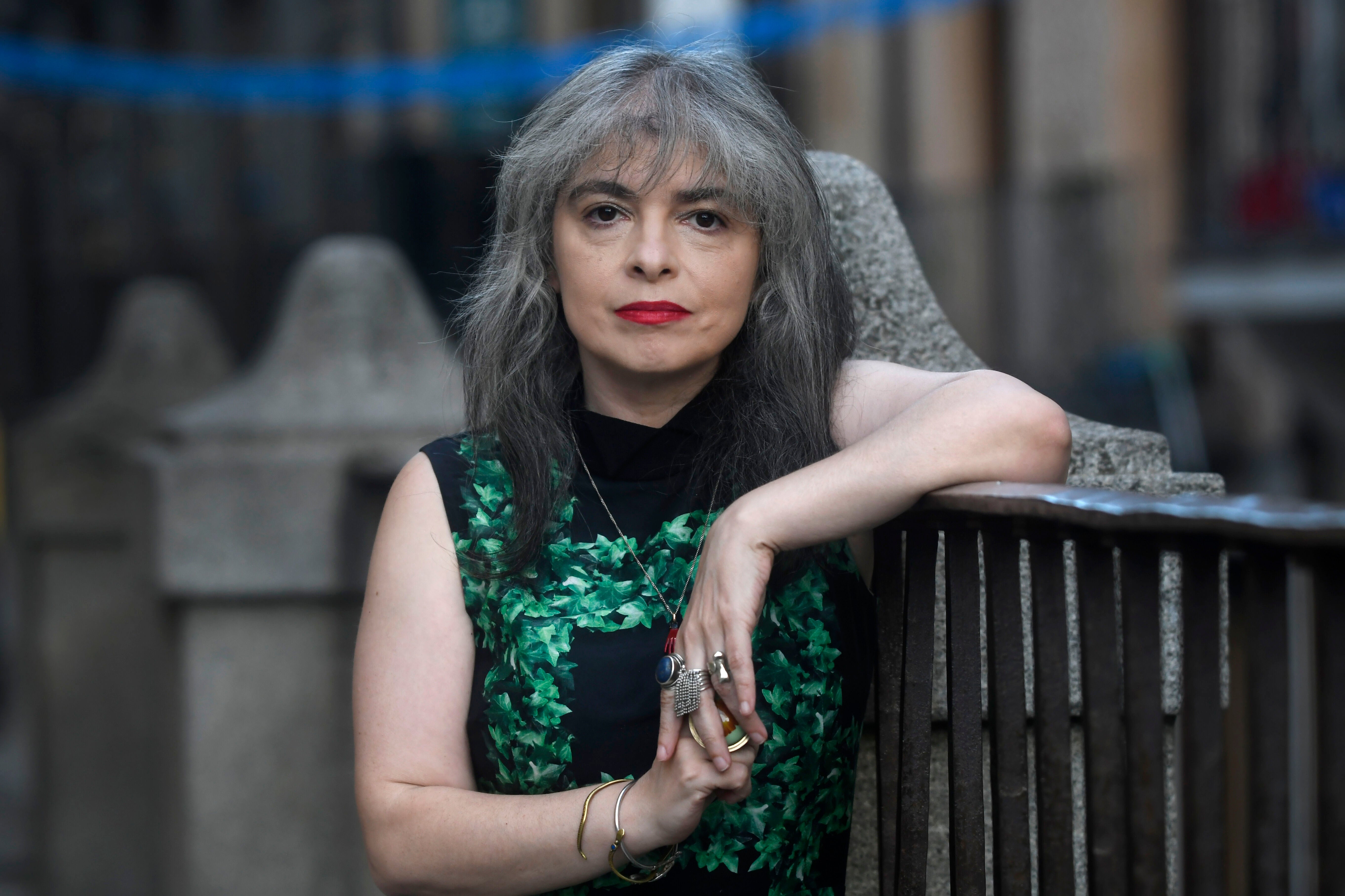 Mariana Enríquez: «A las mujeres y a los gays se nos acusa de frívolos por cosas que no lo son»