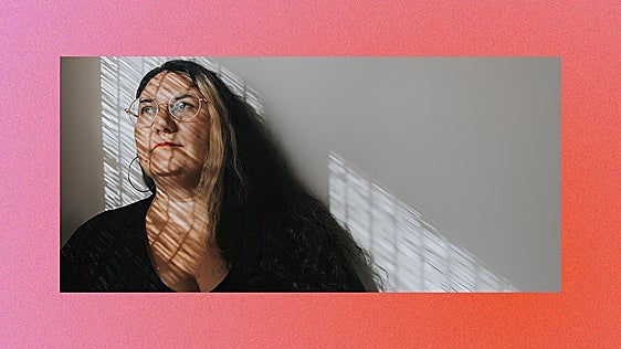 'Entre nosotras': un encuentro entre la poesía y los vínculos lésbicos