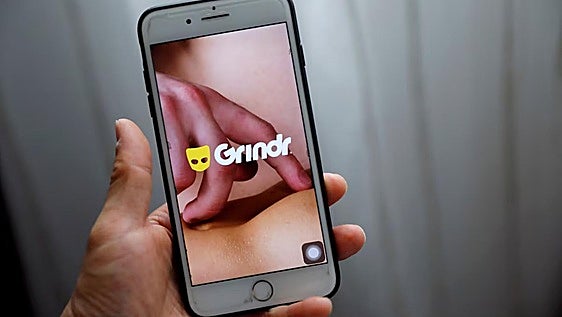 Grindr paga 26 millones de libras por compartir el estado serológico de VIH de sus usuarios en Reino Unido