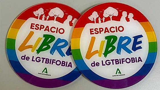 Andalucía abre la convocatoria del reconocimiento 'Espacio libre de LGTBIfobia'