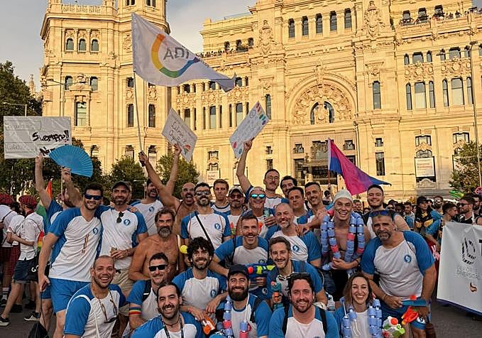 Halegatos en la Marcha Estatal del Orgullo LGTBI 2025.