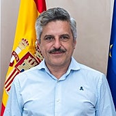 Imagen - «Se atiende a padres y madres de hijos e hijas trans que buscan una atención especializada, jóvenes queer que pueden estar valorando el suicido, empresas que quieren implementar su plan de diversidad o parejas del mismo sexo que viajan al extranjero y quieren saber cómo ese país acoge a las personas LGTBI, por ejemplo»