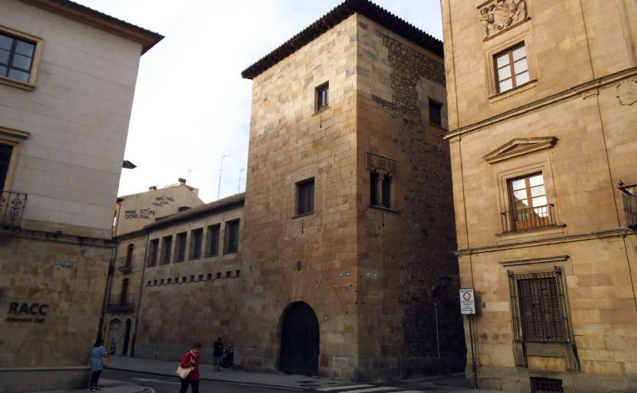 Torre de los Anaya, que acogerá la exposición. 