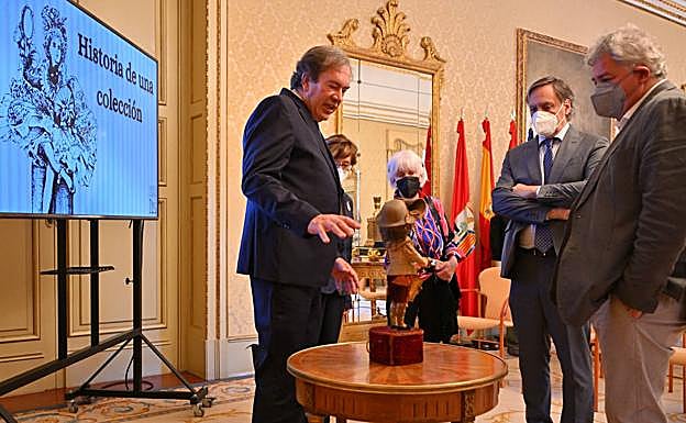 Imagen principal - Donación de 49 muñecas de finales del siglo XIX y principios del siglo XX al Museo Casa Lis