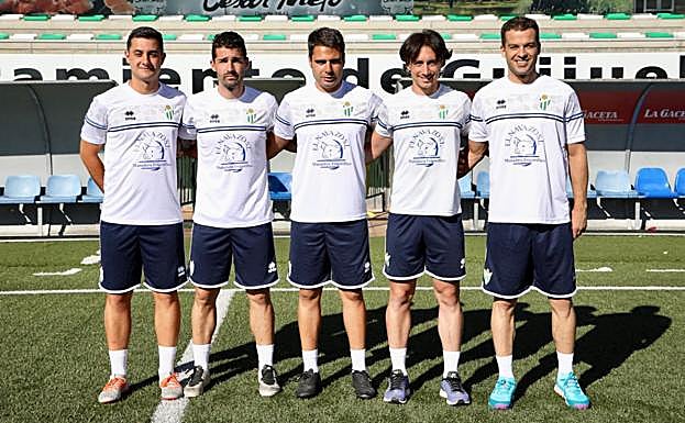 Cuerpo técnico del CD Guijuelo. 