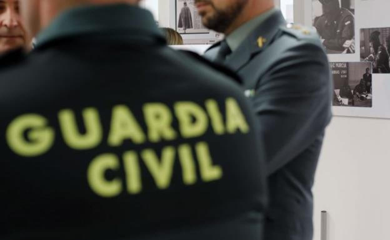 La Guardia Civil investiga un homicidio en Alginet.