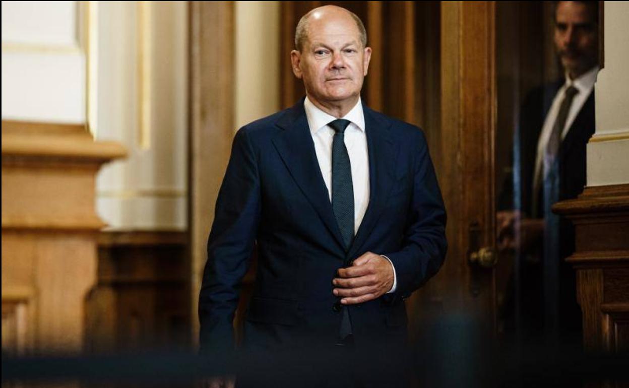 Olaf Scholz, a su llegada este viernes al Ayuntamiento de Hamburgo para declarar ante un comité del Parlamento estatal