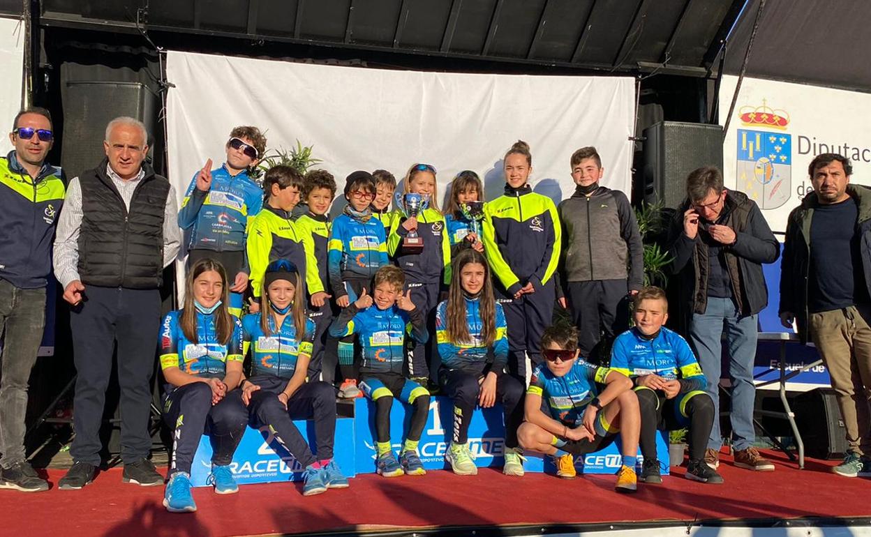 La Escuela de Ciclismo Salmatina pone el cierre a una gran campaña