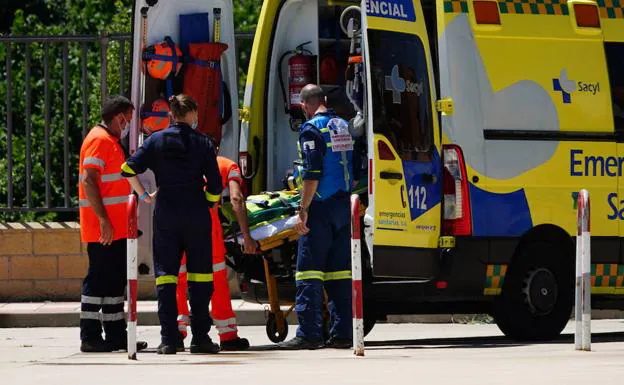 Herido un joven de 17 años en moto tras chocar contra una pared en Ciudad Rodrigo