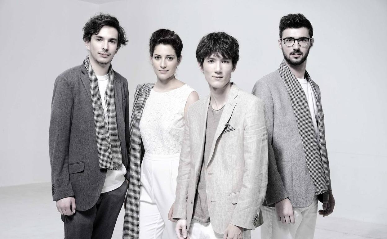 El cuarteto de cuerda Hanson. 